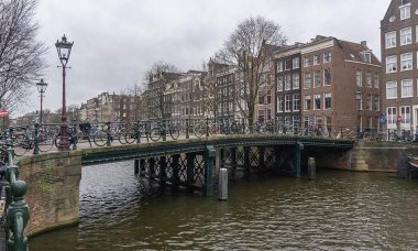 Amsterdam'da şehir içi hız sınırı 30 kilometreye düşürüldü