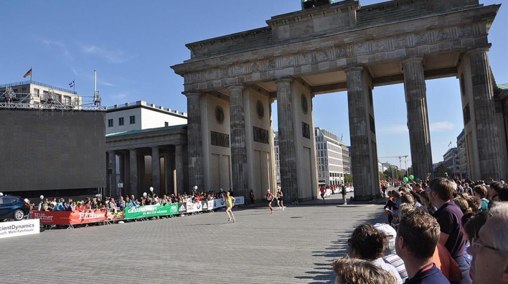 Berlin Maratonu dünya rekorlarının adresi olmayı sürdürüyor