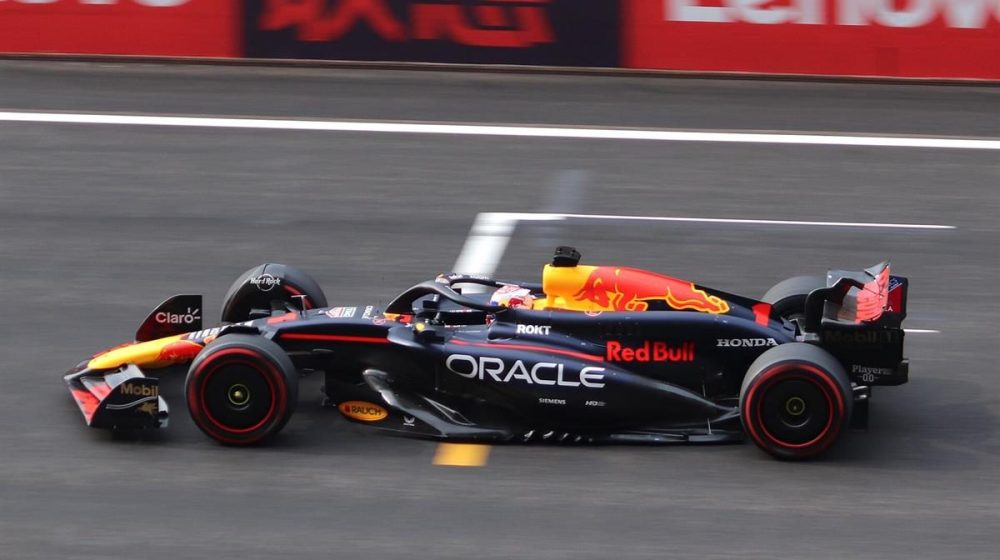Max Verstappen Formula 1’de dördüncü kez dünya şampiyonu oldu