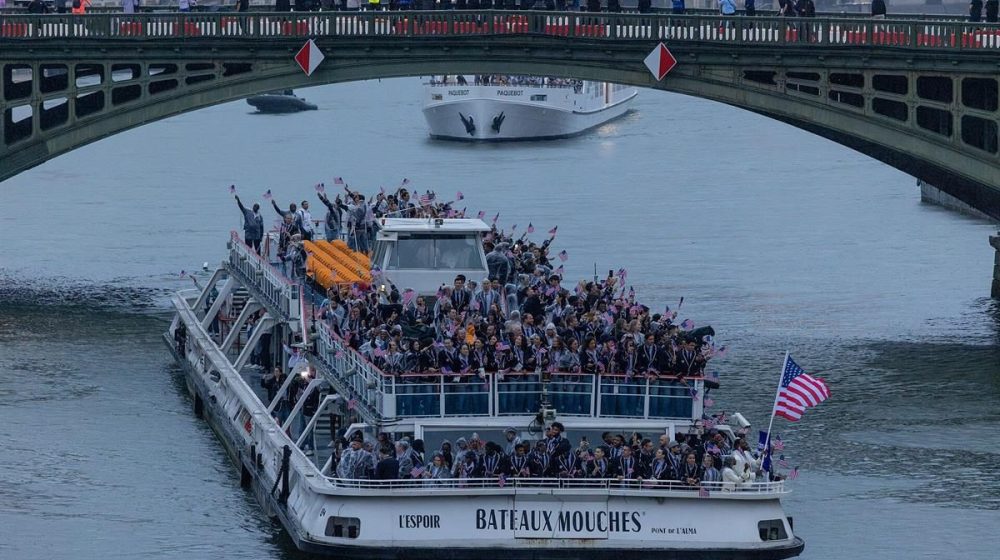 Paris 2024 Olimpiyatları tarihte ilk kez stadyum dışında açıldı